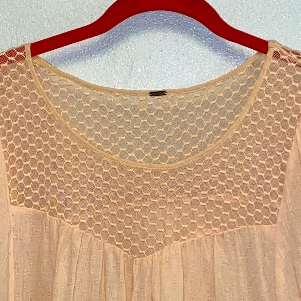 Free People Peach BoHo Fringed Hem Honeycomb Yoke Top 4367